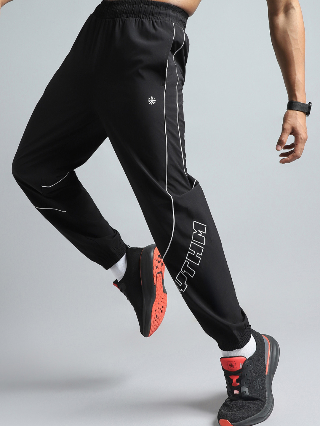 CULT Men Black Rhythm Print Joggers