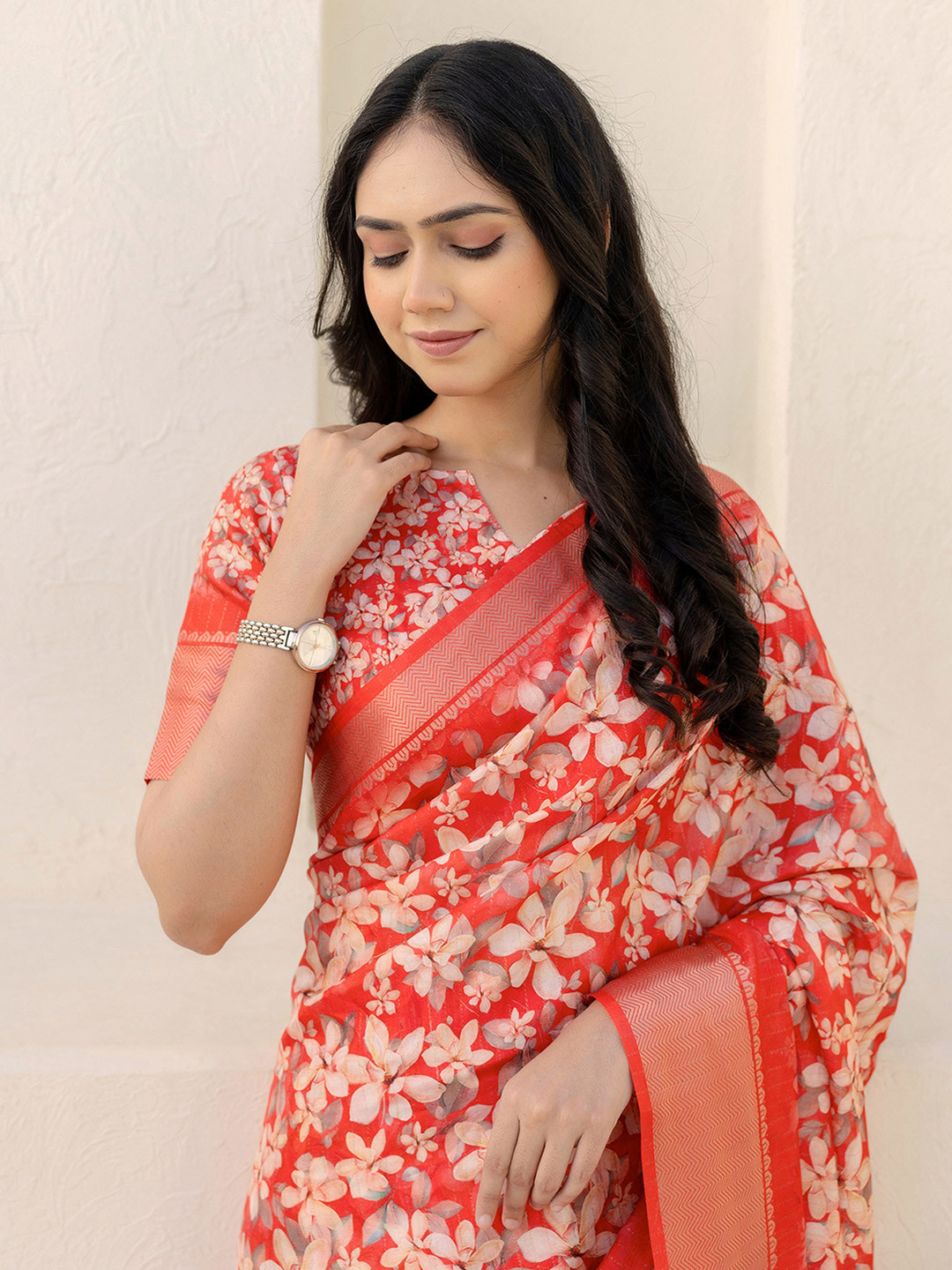 Satrani Women Floral Printed Silk Blend Festive Ready to Wear Saree