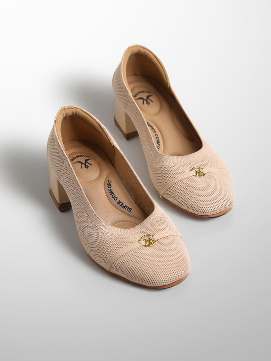 Monrow Women Solid Round Toe Other Pumps