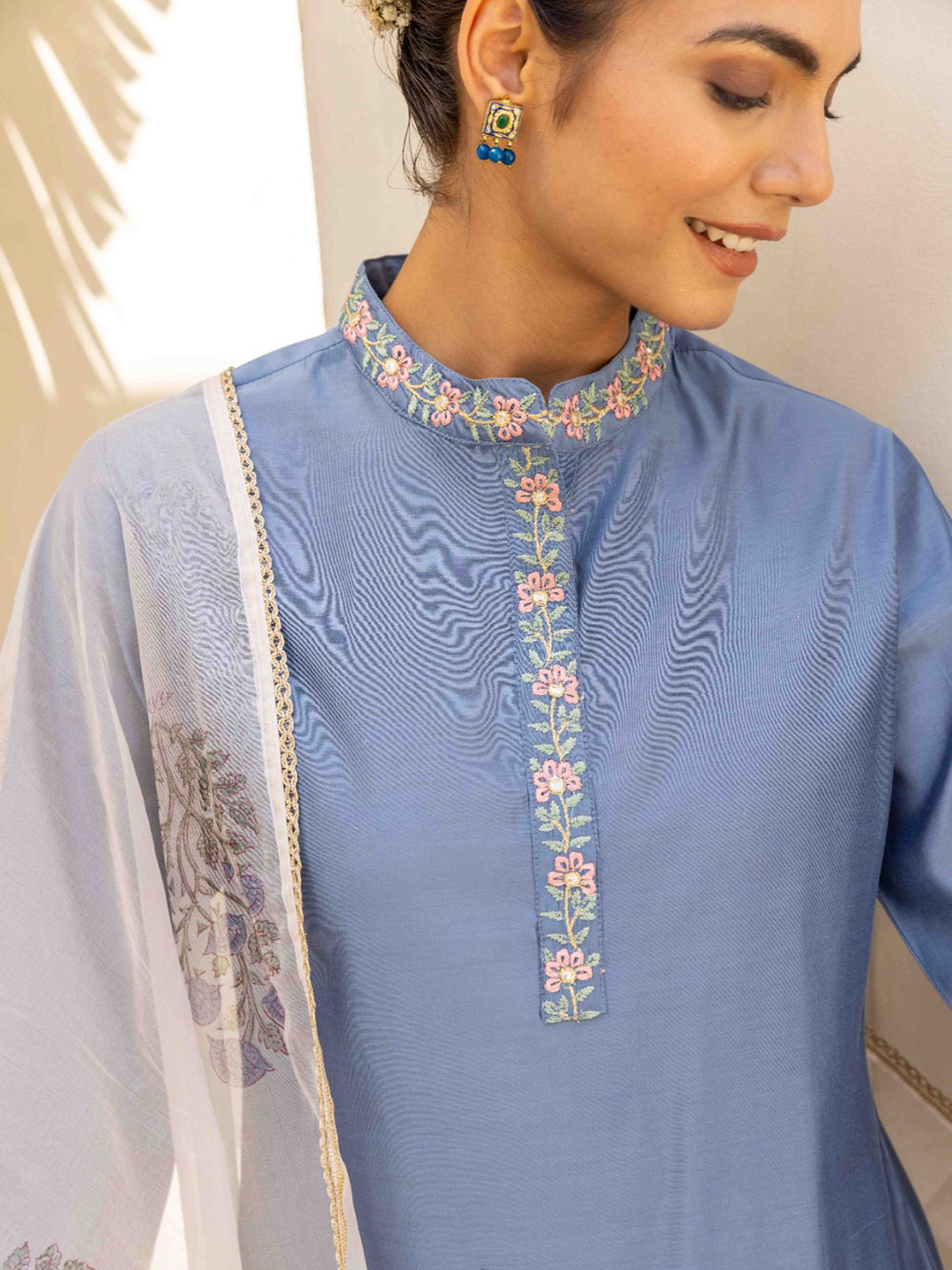 MAAND Embroidered Mandarin Collar Pure Silk Thread Work Kurta With Trousers And Dupatta