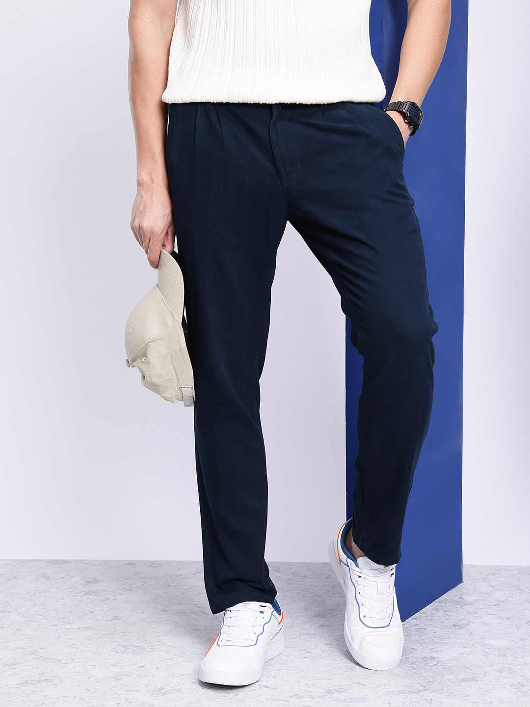 Aeropostale Men Smart Slim Fit Chinos Trousers