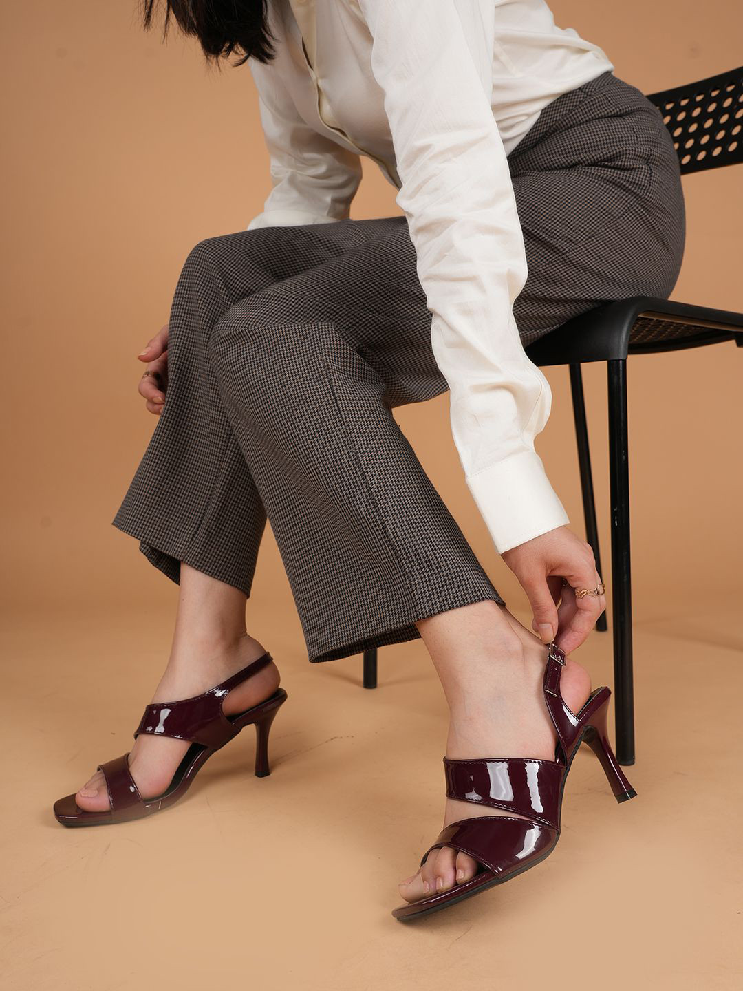 DROP BOLD Women Square Toe Slim Heeled Sandals