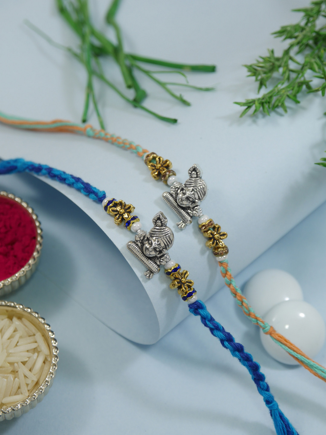 I Jewels 2-Pcs Thread Rakhi