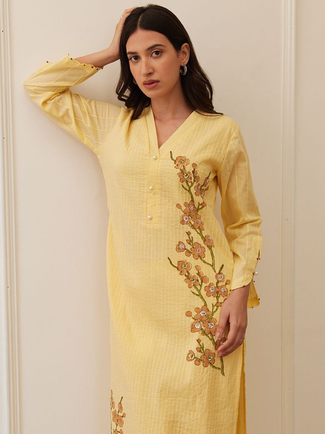 MAAND Hand Block Print Beads & Stones V-Neck Pure Cotton Straight Kurta With Trouser