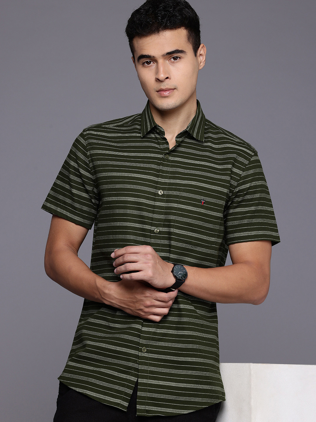 Louis Philippe Sport Pure Cotton Slim Fit Horizontal Stripes Casual Shirt