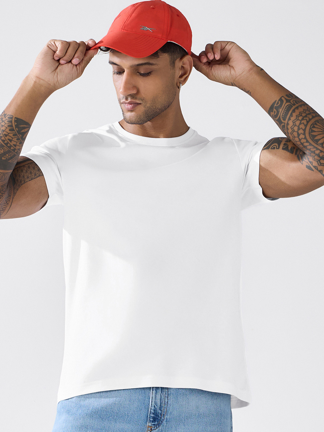 Bewakoof Party Animal Men White T-Shirt