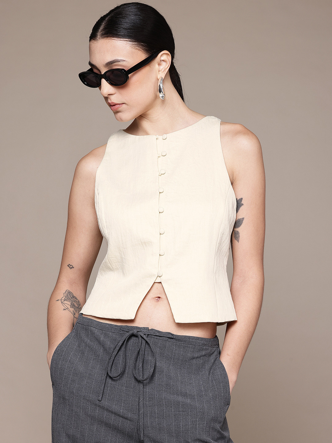 MANGO Round Neck Tie-Up Back Single-Breasted Waistcoat