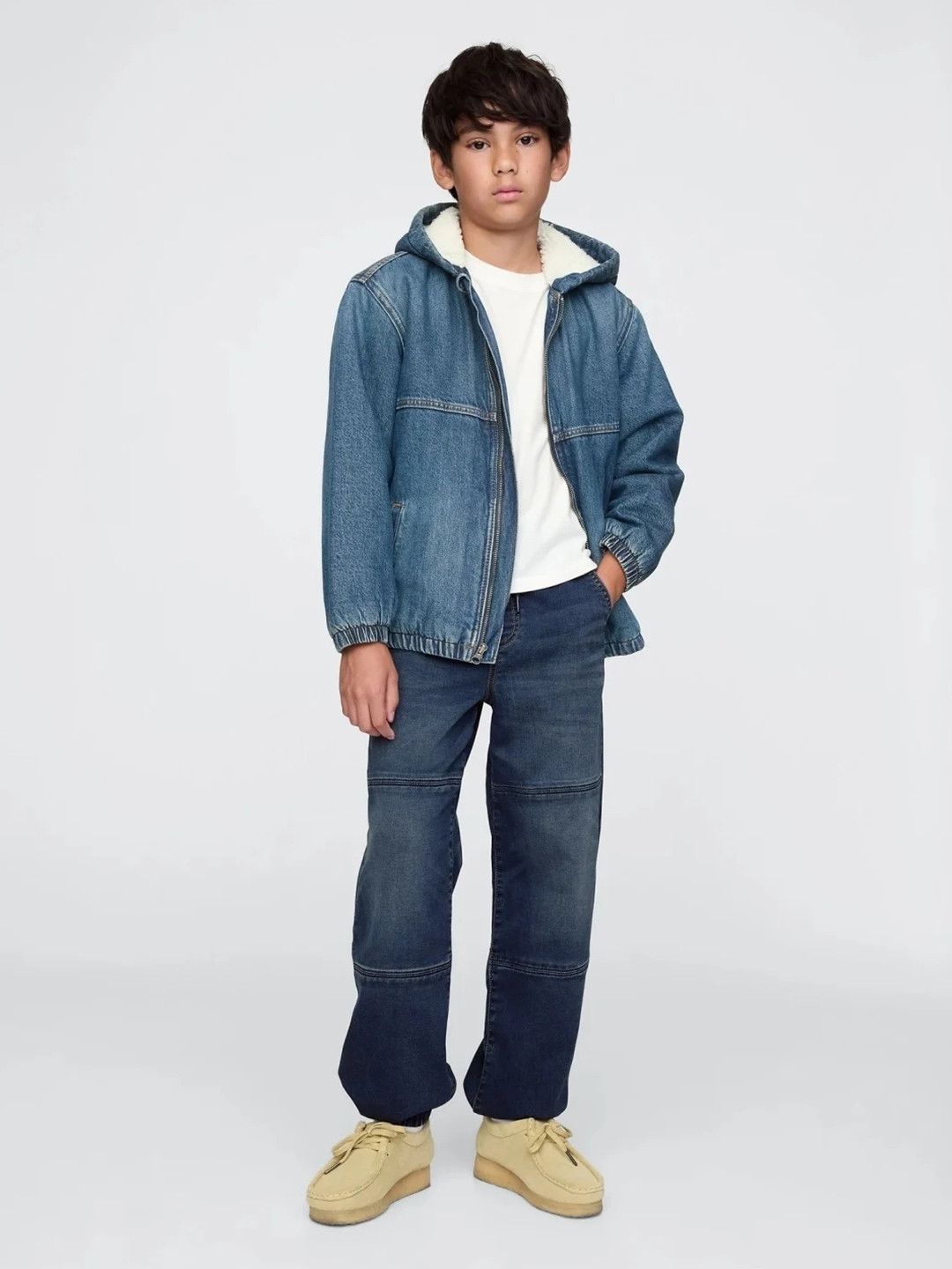 GAP Boys Lightly Washed Regular Fit Mid-Rise Light Fade Stretchable Jogger Jeans