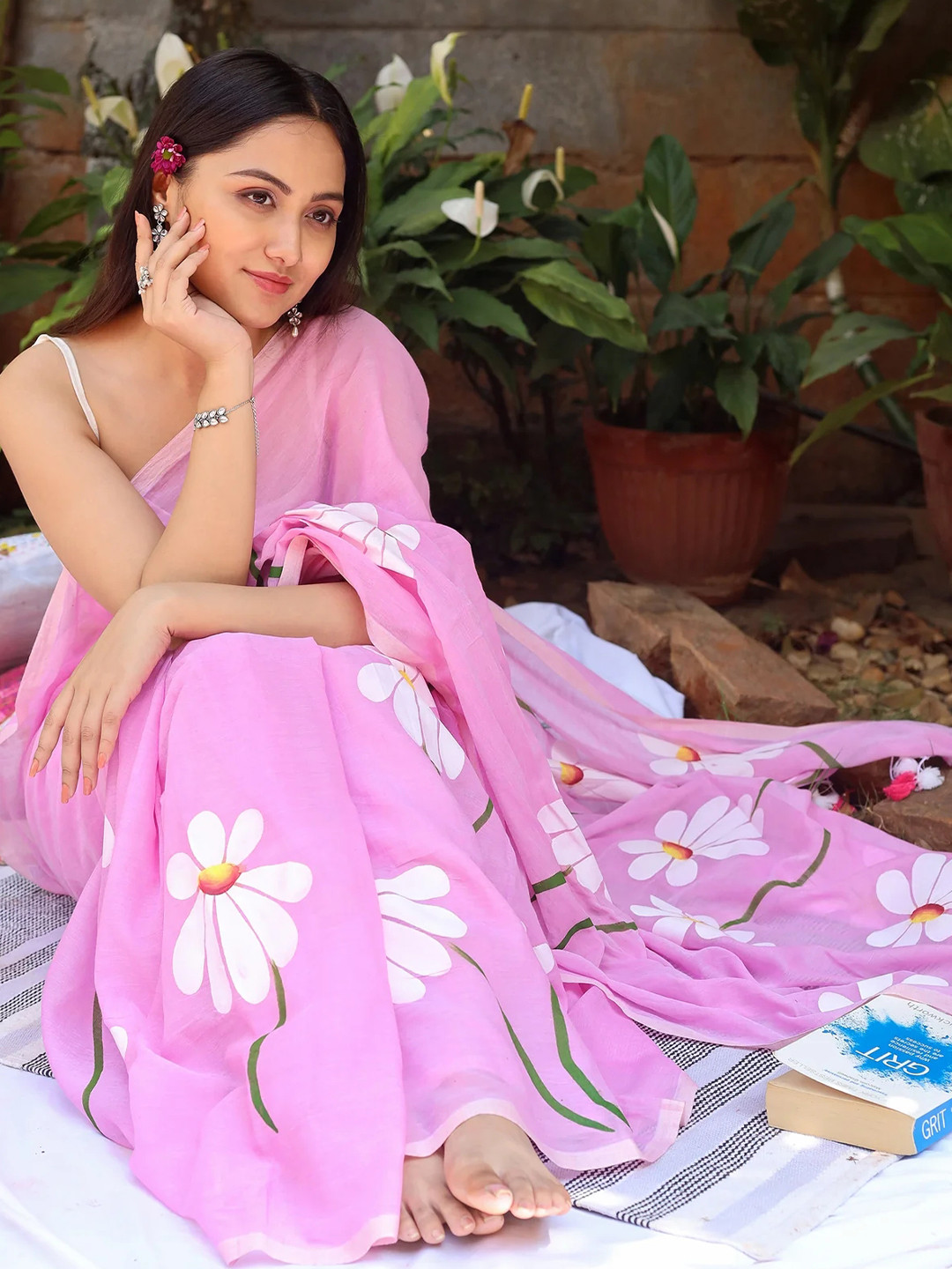 VILLAGIUS Floral Pure Cotton Ready to Wear Saree