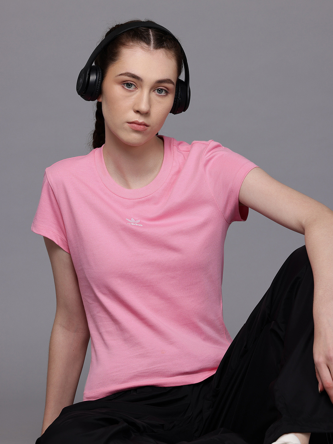 ADIDAS Originals Applique Detail Pure Cotton Essential Slim Fit T-shirt