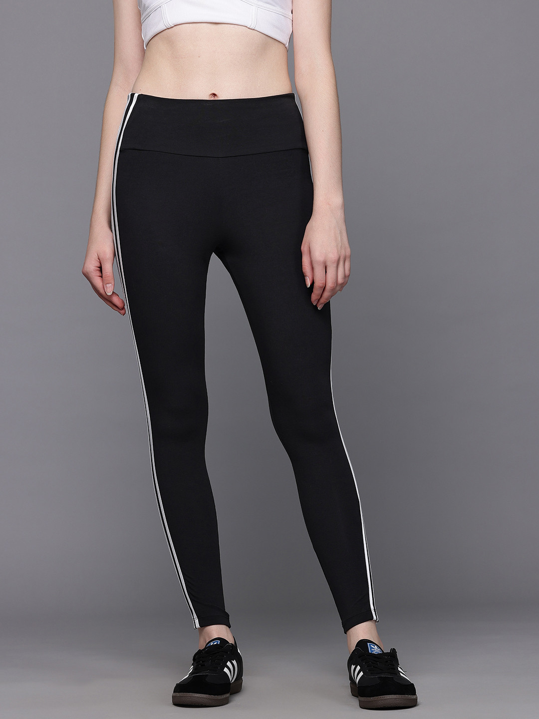 ADIDAS Originals Women Side Striped Mid-Rise Leggings