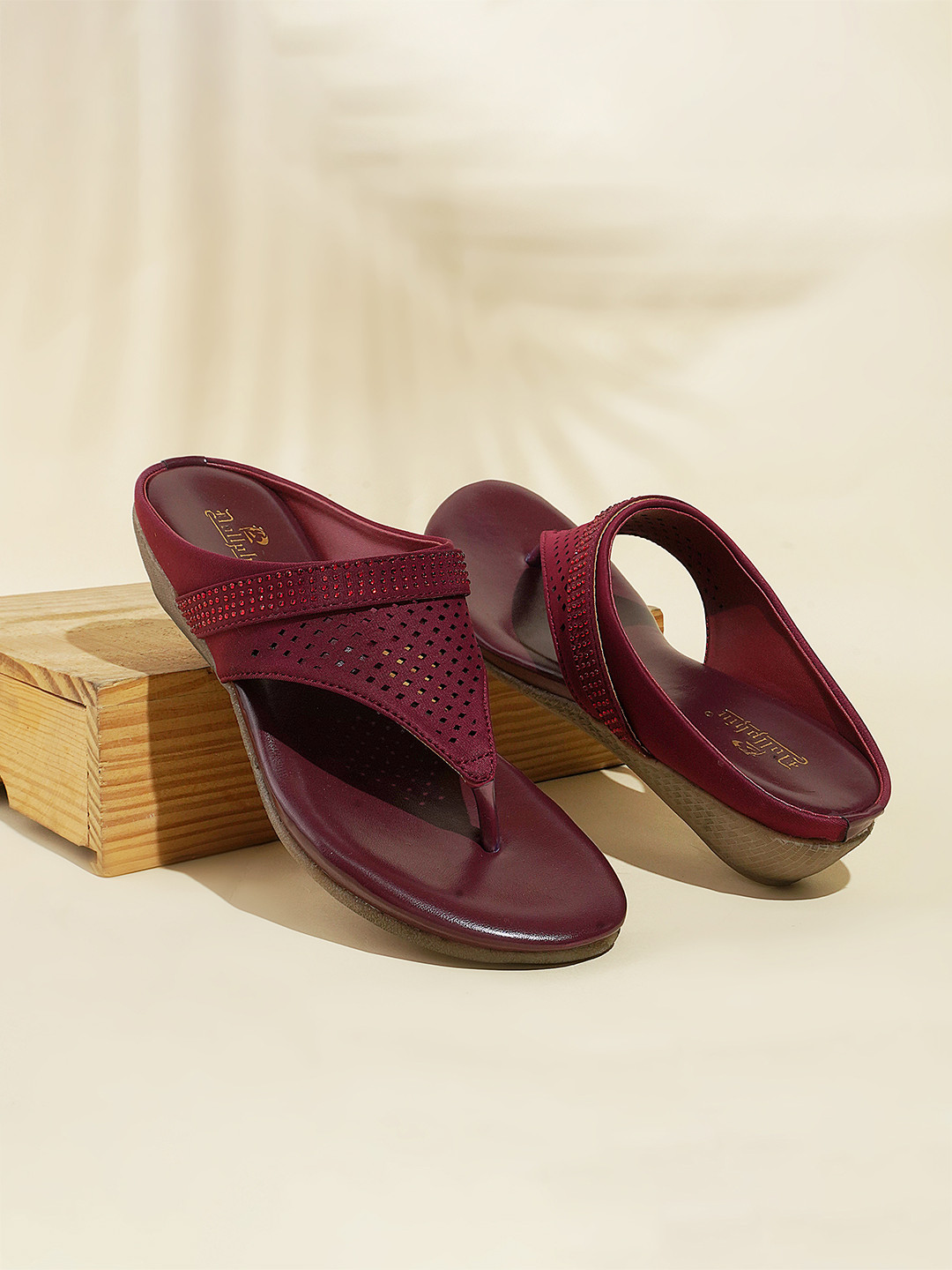 Dollphin Women Comfort Sandals
