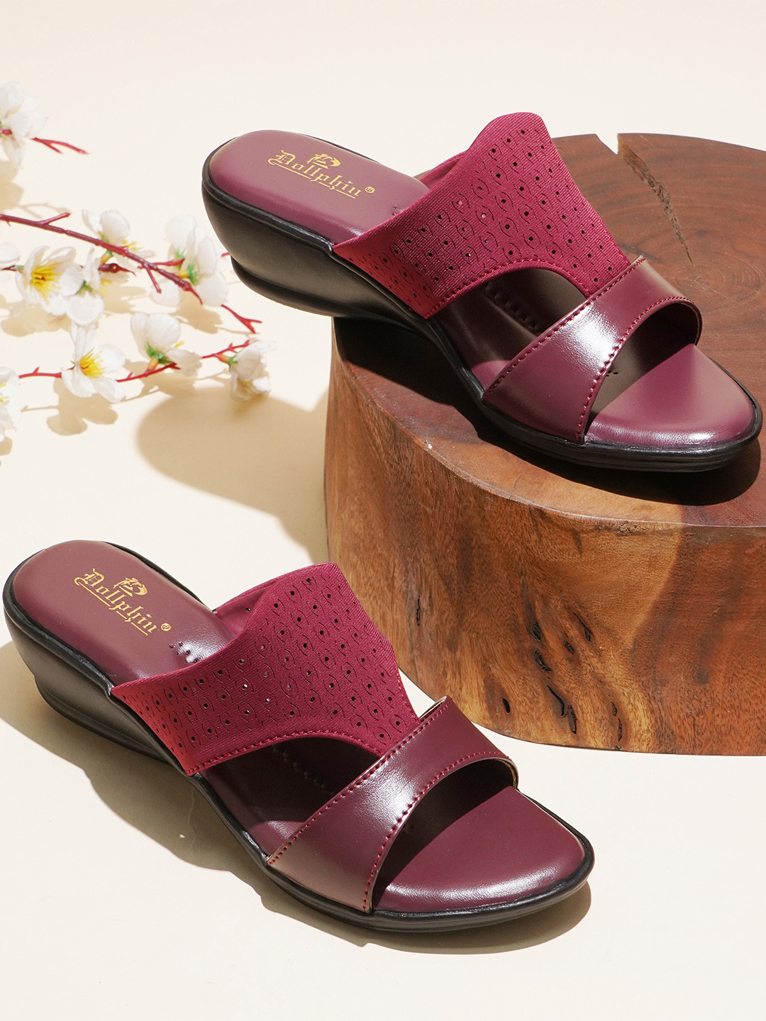 Dollphin Women Comfort Sandals