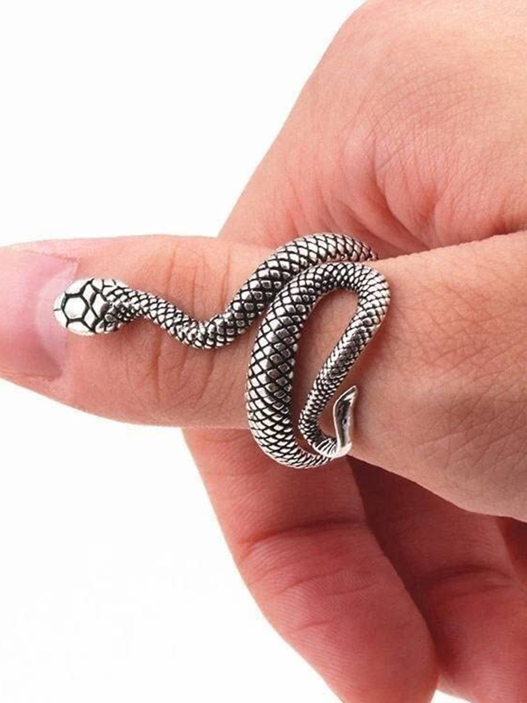 VS Unique Collection Silver Snake Thumb Finger Ring