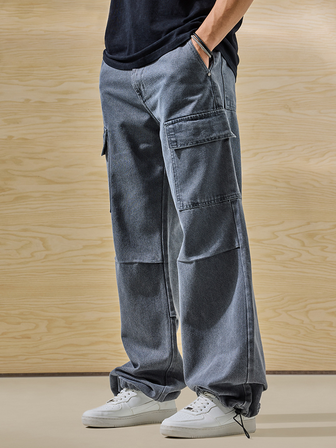 Snitch Grey Mid-Rise Baggy Fit Cargo Pants
