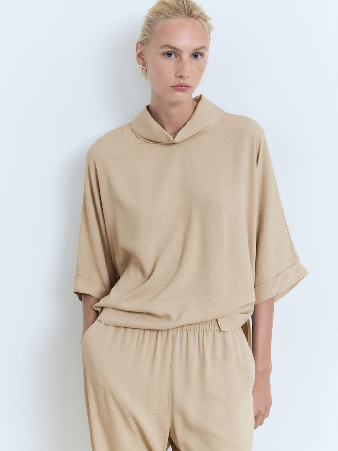 MANGO Textured Self-Design Loose Top