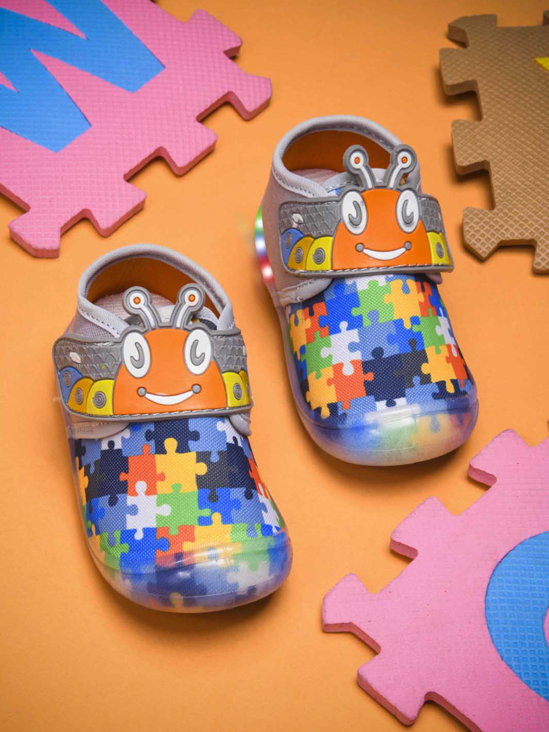 Crazyly Boys Dhoom Printed Mesh Sneakers