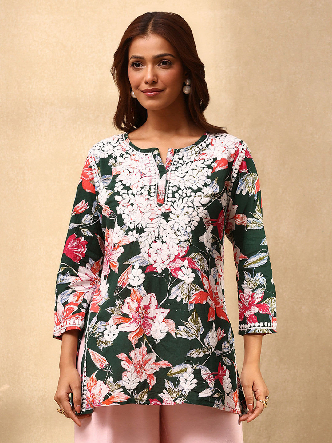 House of Chikankari Floral Printed Chikankari Cotton Short Kurta