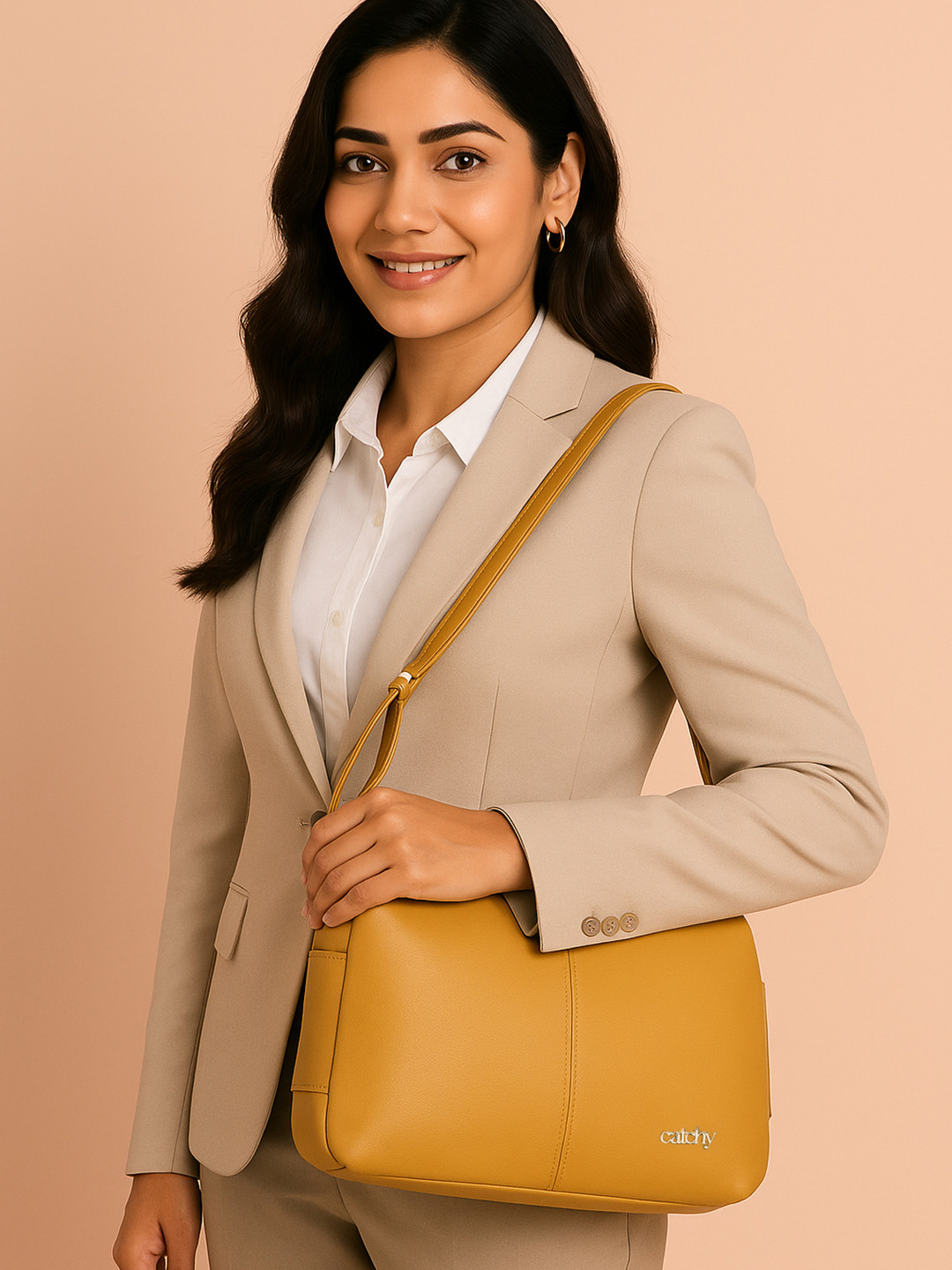 CATCHY Structured Handheld Bag