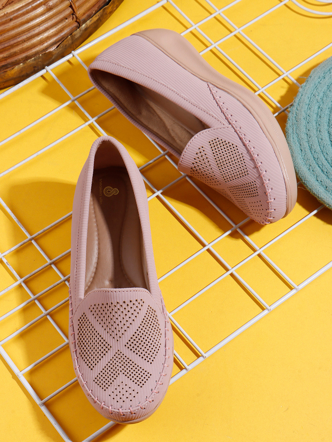 sneakers villa Women Woven Design Open Toe Wedge Heel Loafers