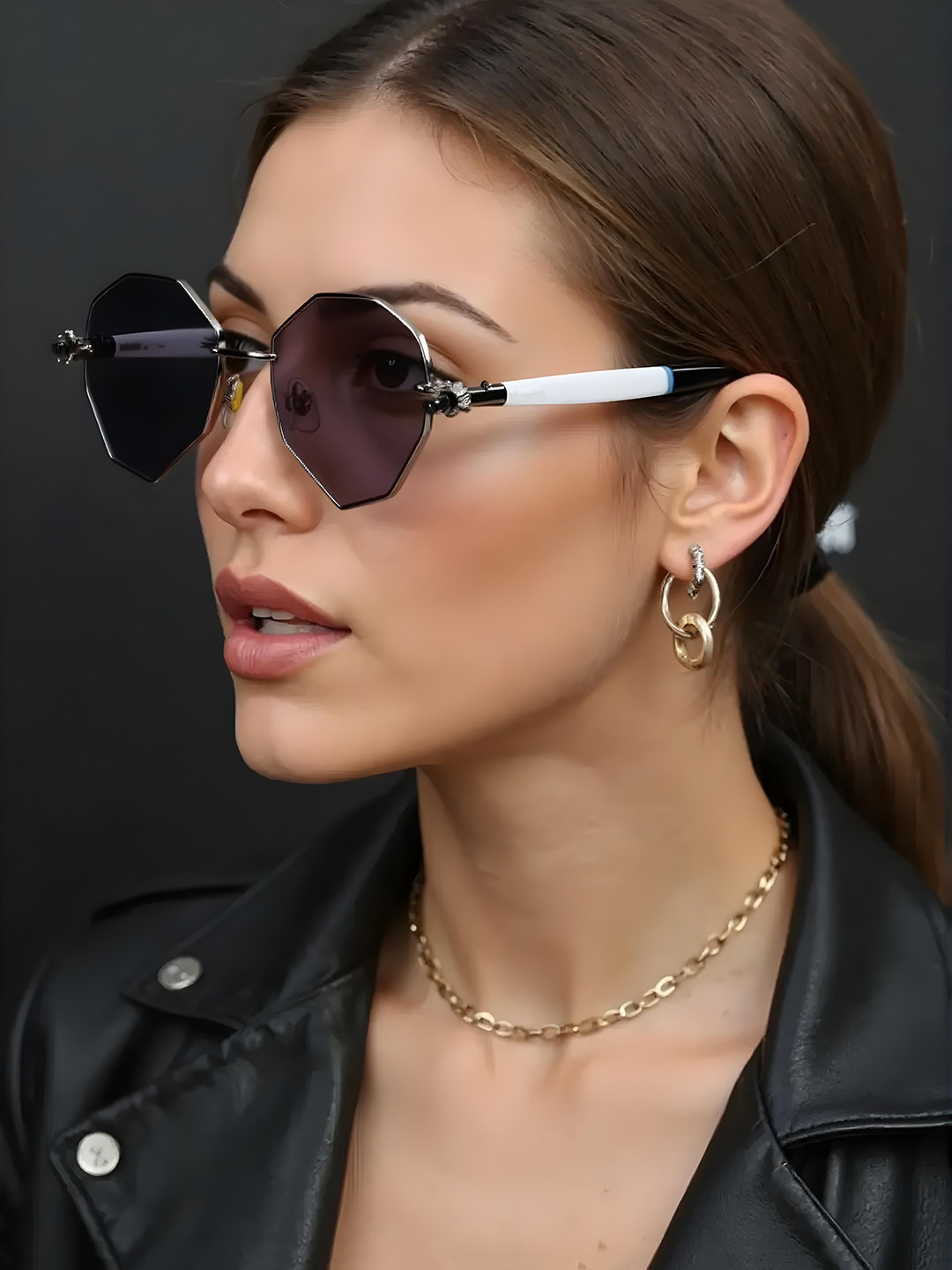 Ted Smith Unisex Aesthetic-Bold Gun-Black Oval Sunglasses with UV Protected Lens