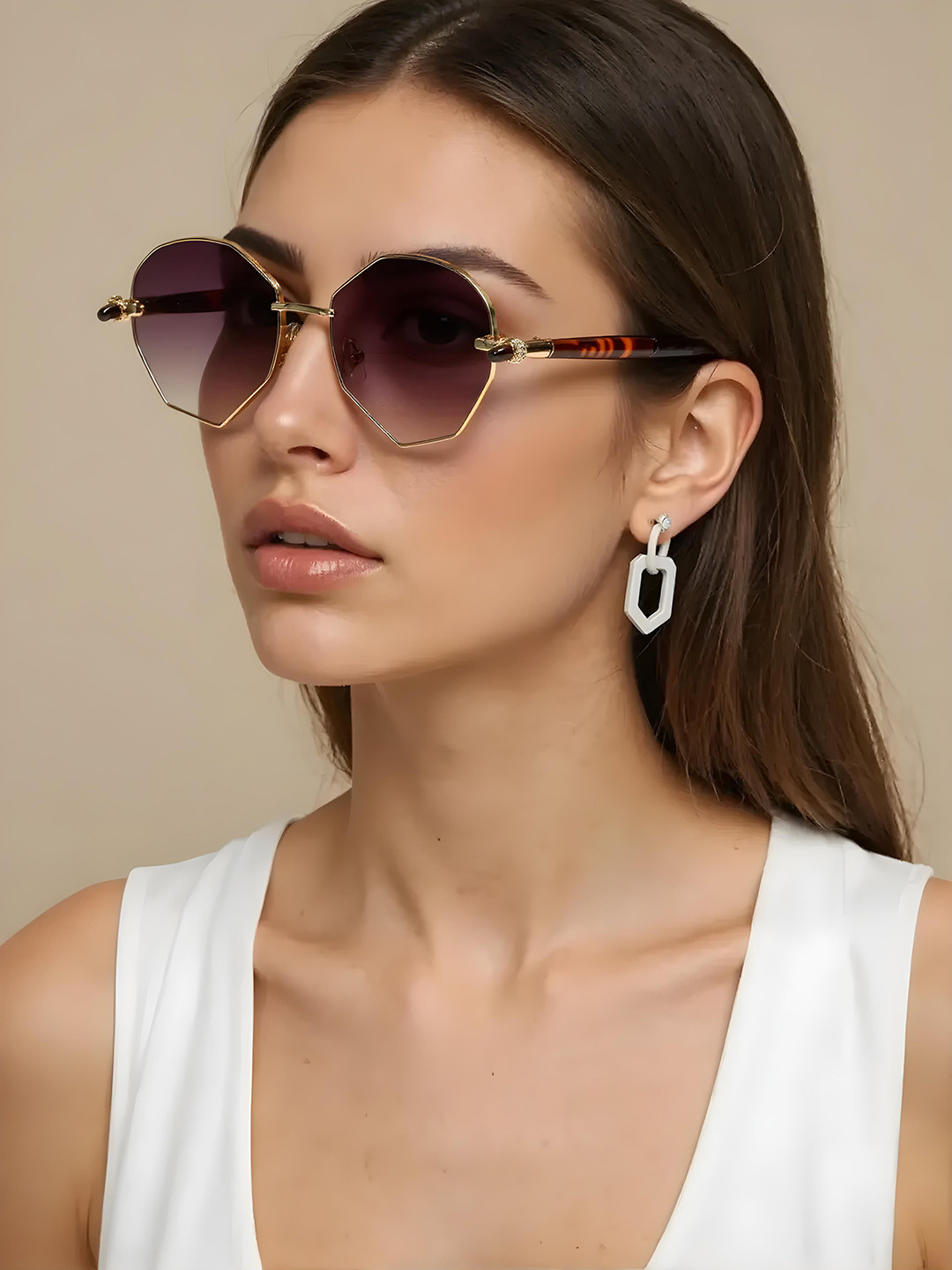 Ted Smith Unisex Aesthetic-Bold Gold-Brown Oval Sunglasses with UV Protected Lens