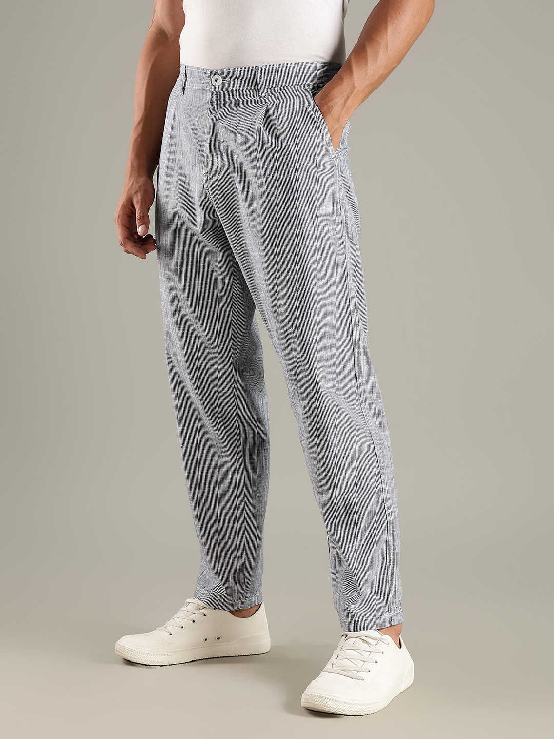Thomas Scott Men Solid Smart Straight Fit Easy Wash Pleated Trousers