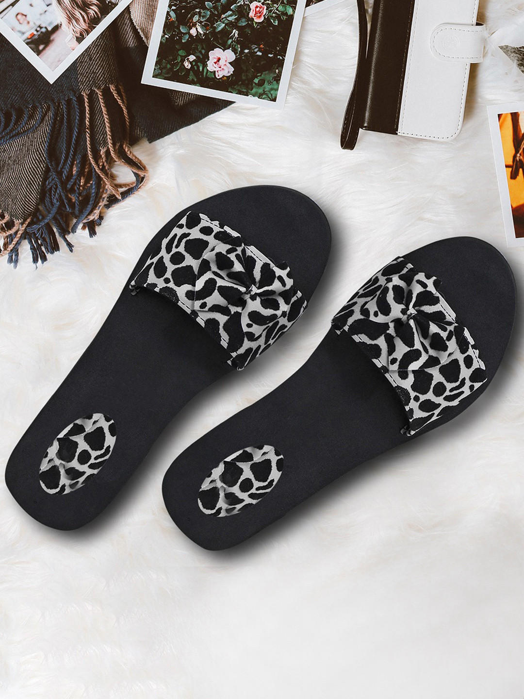 FEENS Women Printed EVA Sliders Flip Flops