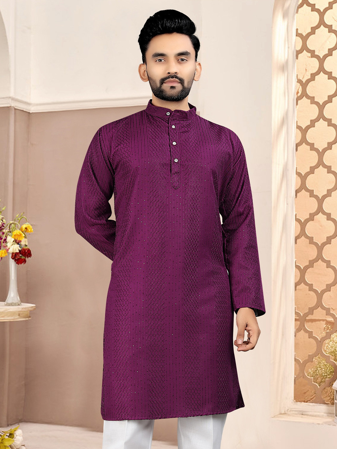 FoxDX Men Embroidered Sequinned Kurta