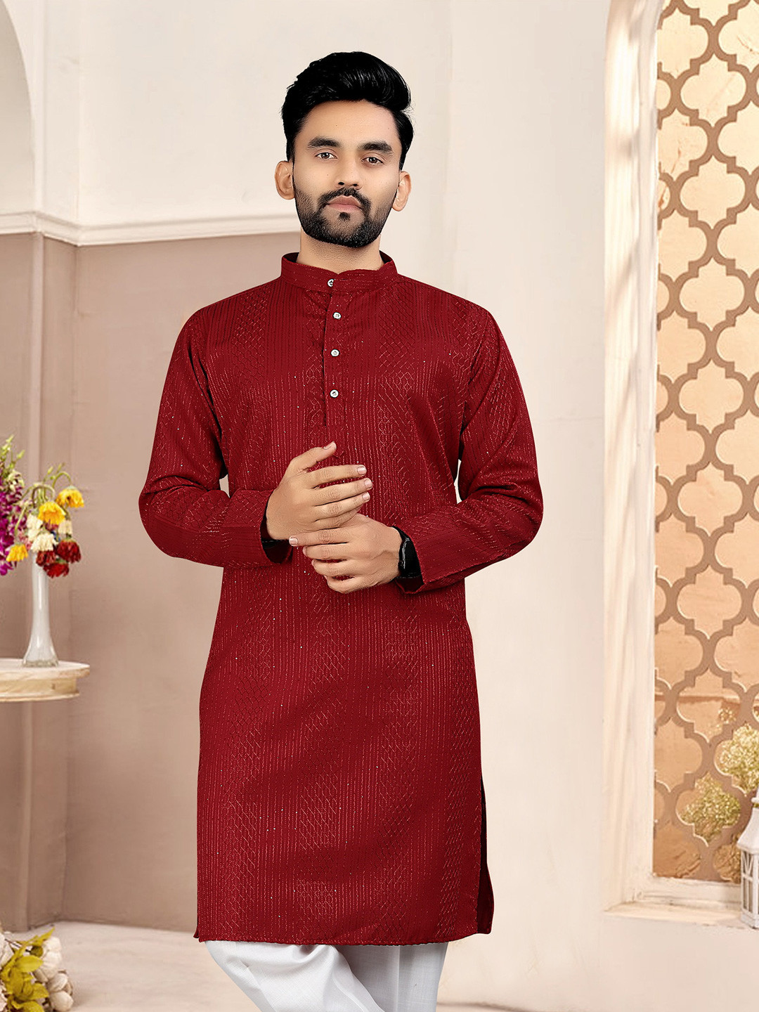 FoxDX Men Embroidered Sequinned Kurta