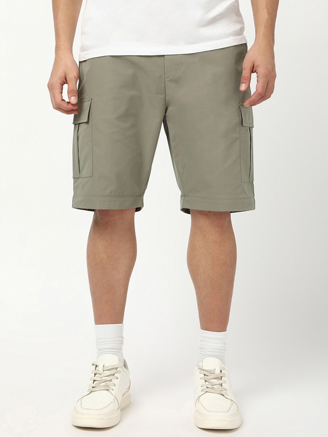 Bewakoof Men Dark Fown Convertible Cargo Pant Trouser