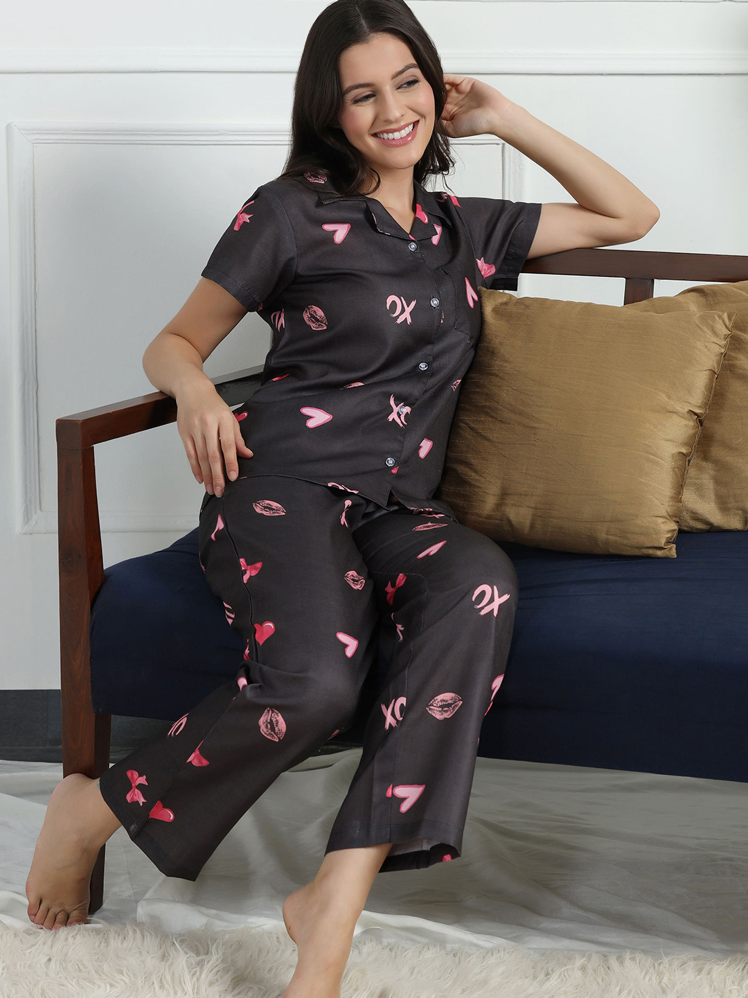 House of Comfort Women XO & Heart Printed Shirt & Pyjamas Night Suits