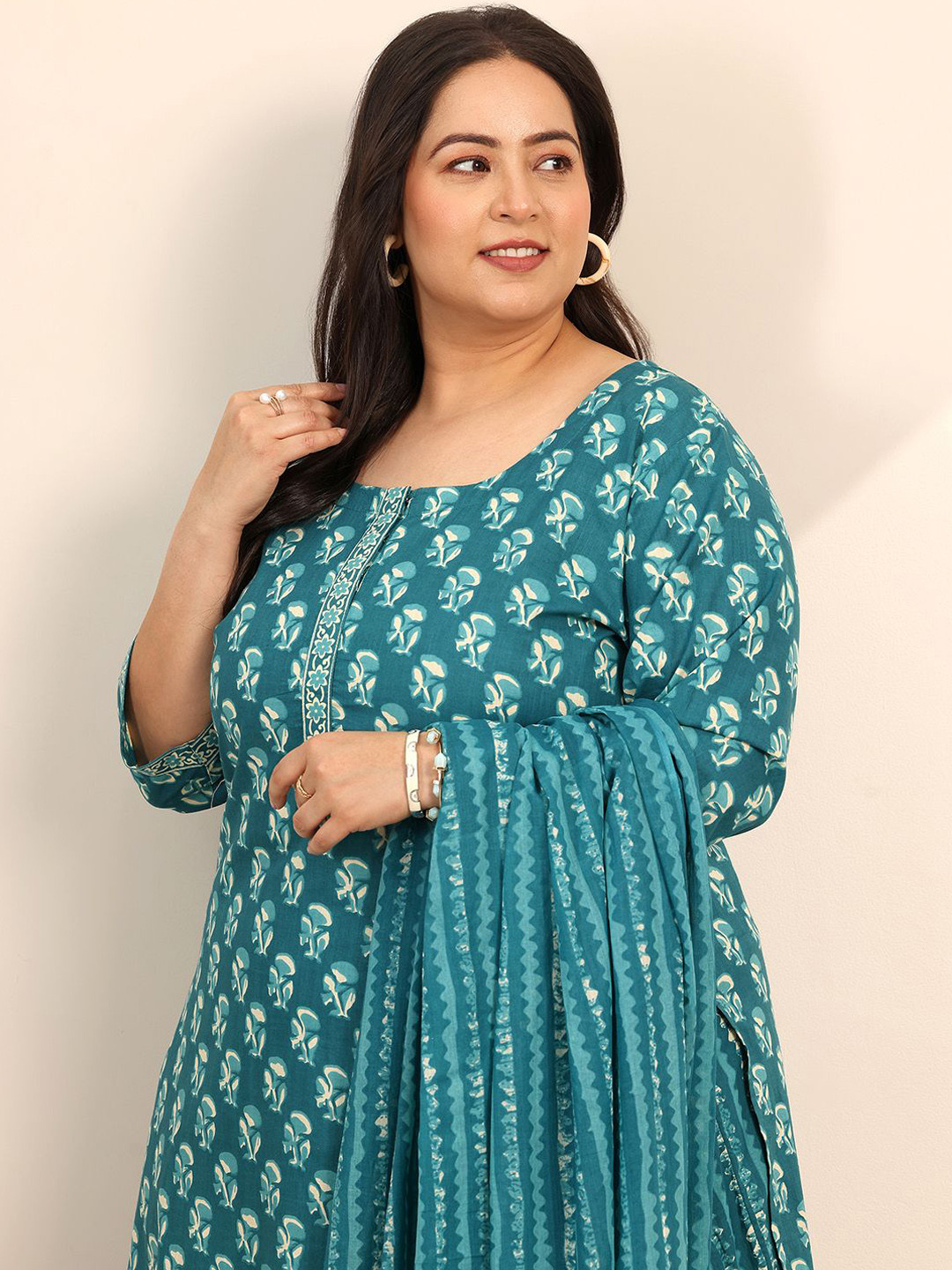 EXTRA LOVE BY LIBAS Plus Size Floral Printed Straight Kurta & Salwar With Dupatta