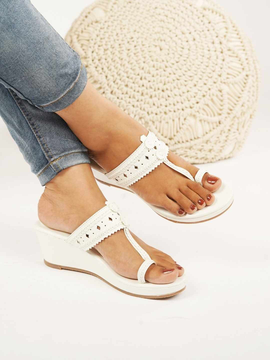 THE MADRAS TRUNK Women Textured Round Toe Platform with Laser Cuts