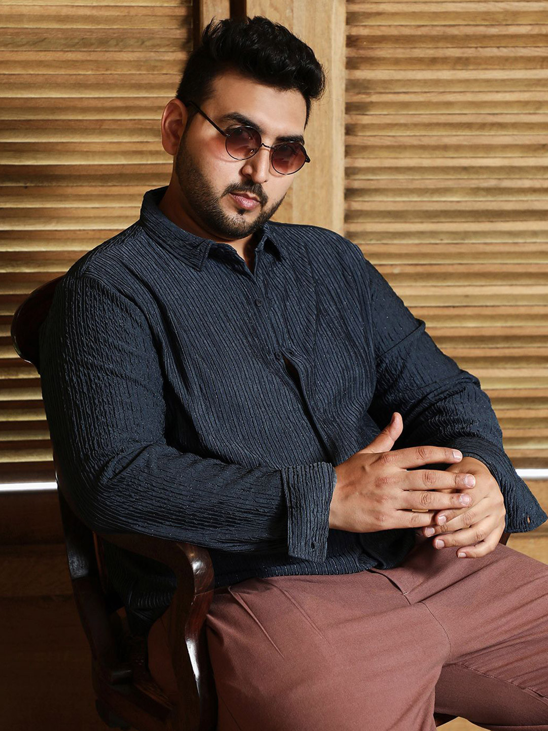 Instafab Plus Plus Size Comfort Self Design Shimmering-Pleat Spread Collar  Crepe Shirt