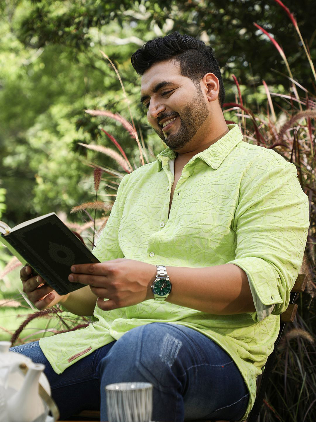 Instafab Plus Plus Size Comfort Self Design Splatter-Flora Tactile Spread Collar Shirt