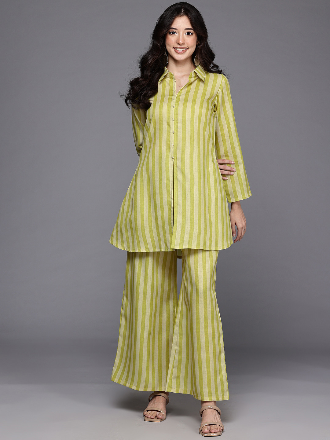 Ahalyaa Women Striped Co-Ords