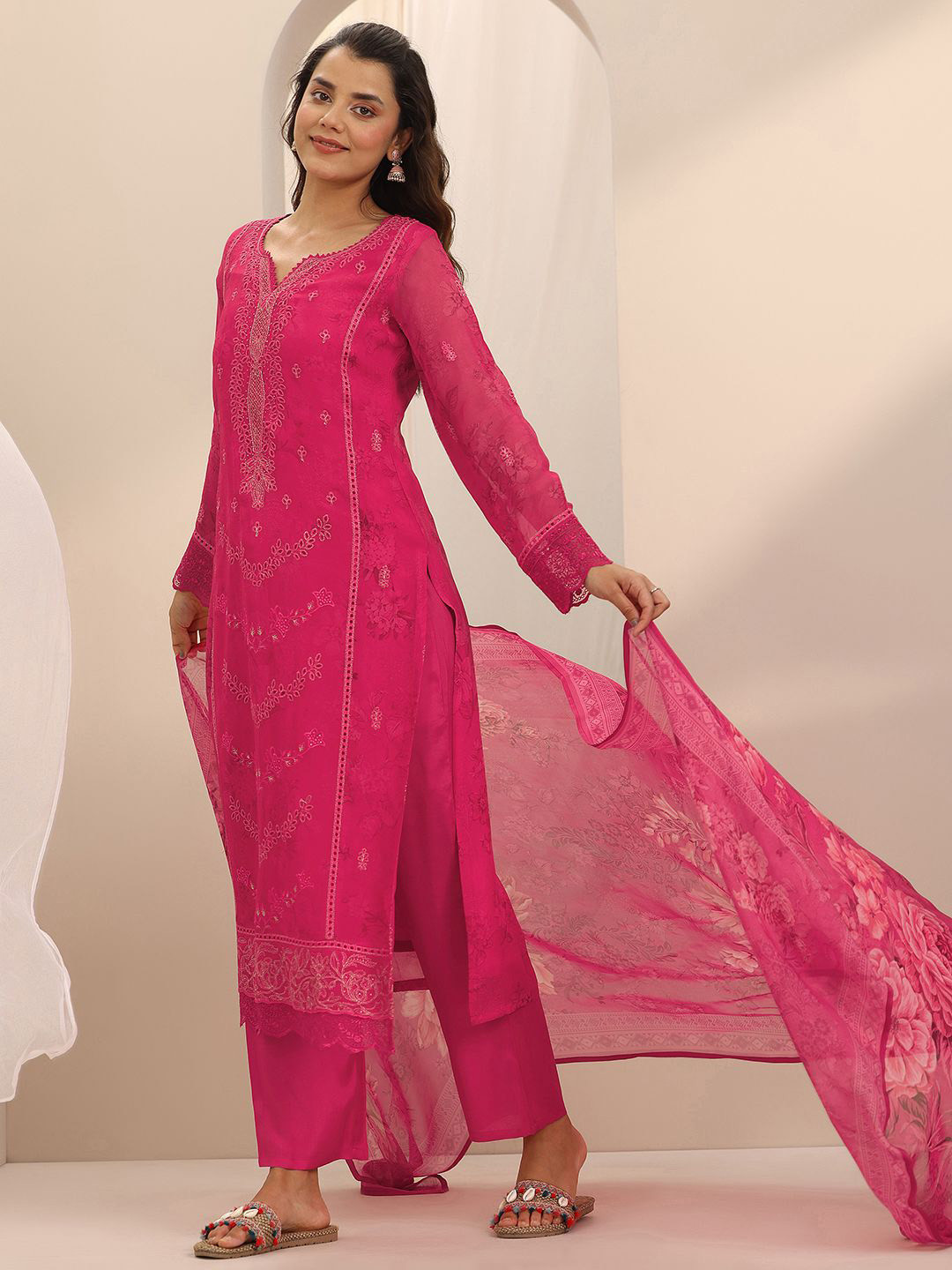 Libas Women Floral Embroidered Panelled Thread Work Kurta with Trousers & With Dupatta