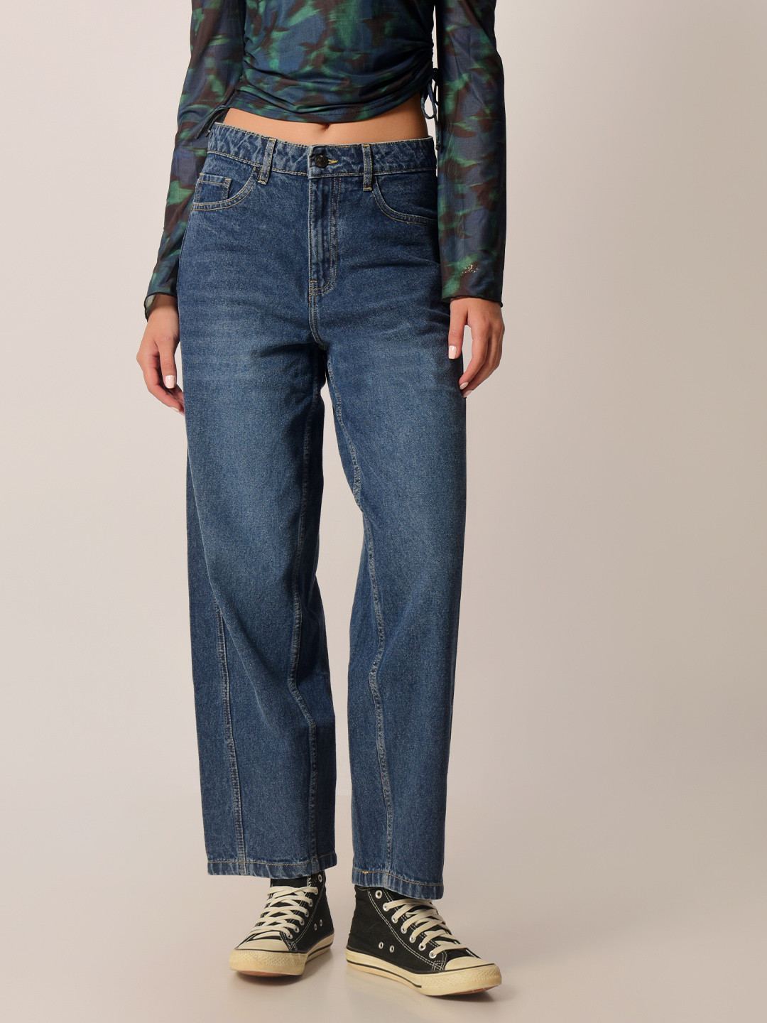 IZF Women Cropped Cotton Barrel Fit High-Rise Jeans