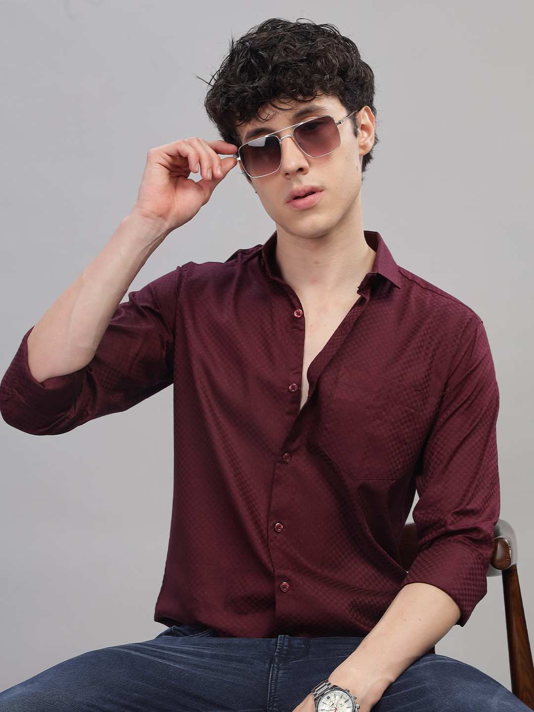 LAUREN ADAMS Men Classic Fit Textured Spread Collar Cotton Casual Shirt