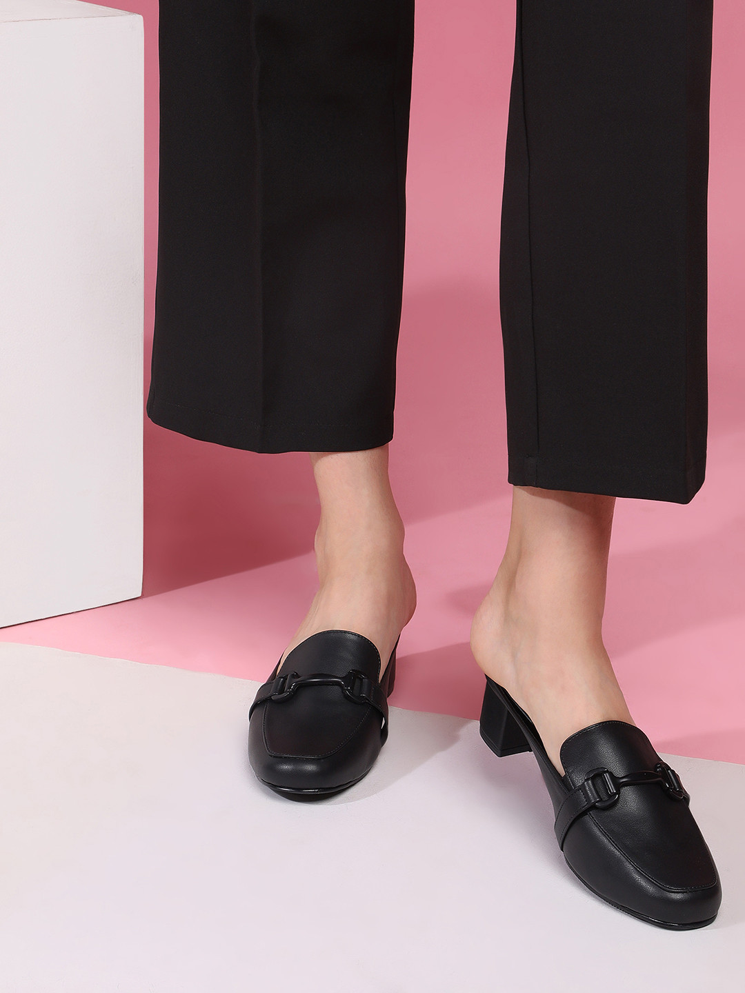 CAMLEE COMFORT Women Block Heel Mules