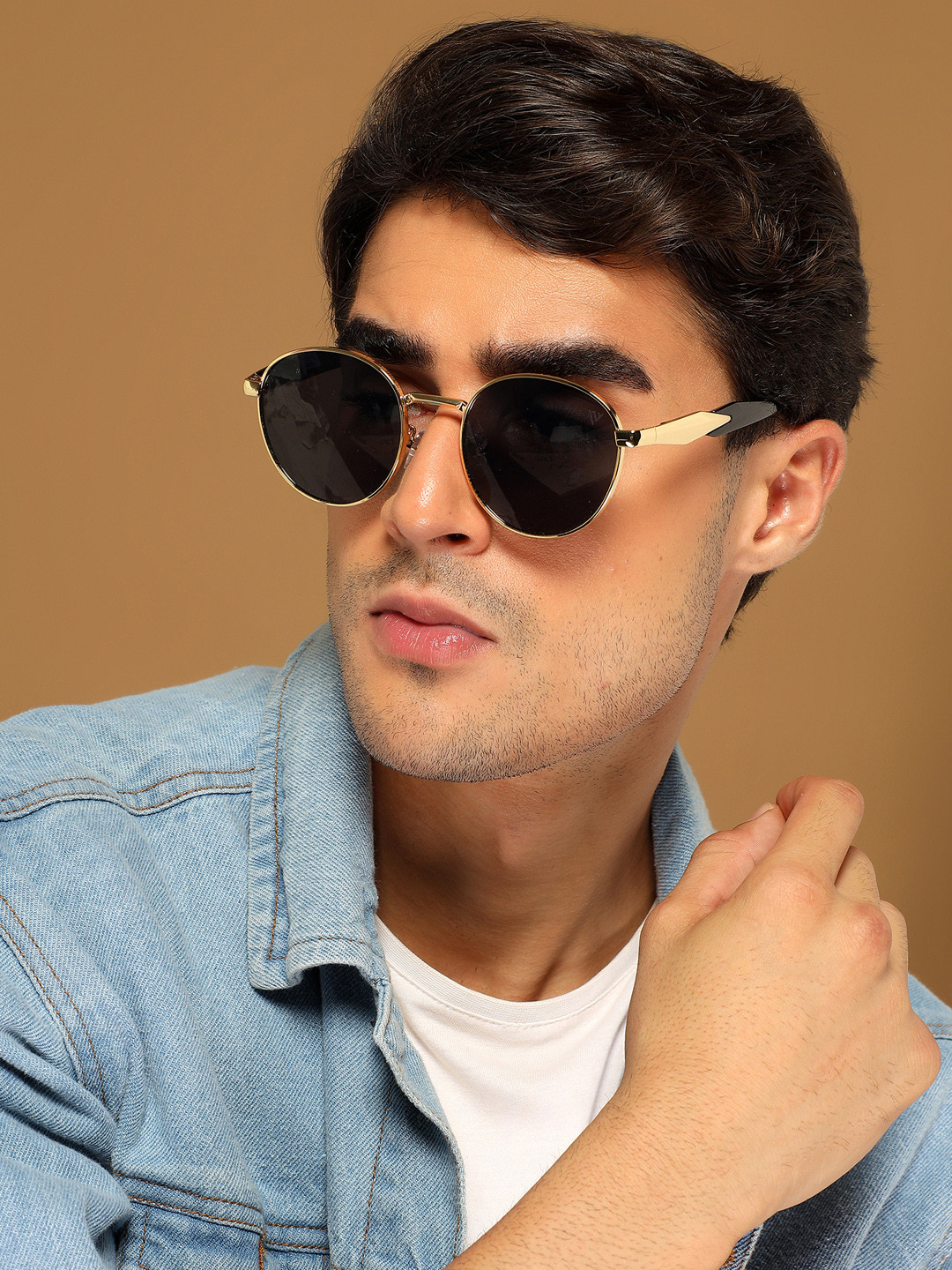 Voyage Unisex Black Round UV Protected Lens Sunglasses