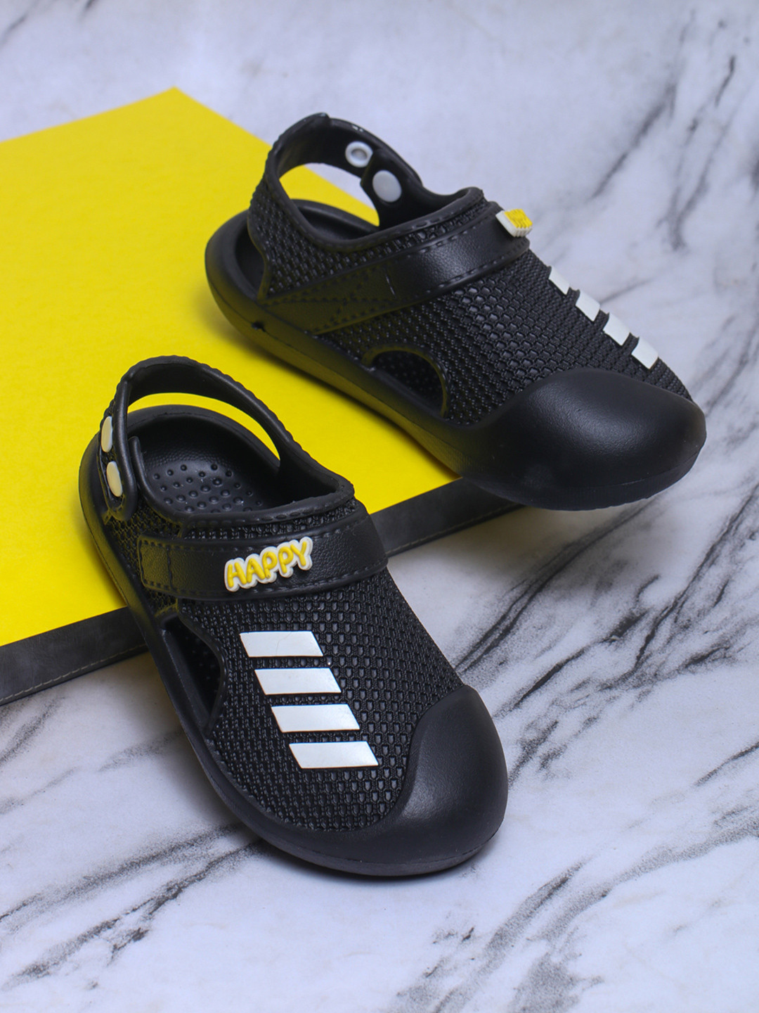 TRASE Poppy Kids Self Design Clogs