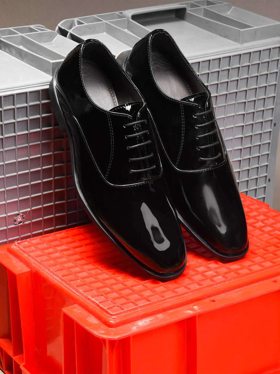 WAVE WALKER Leather Formal Derbys