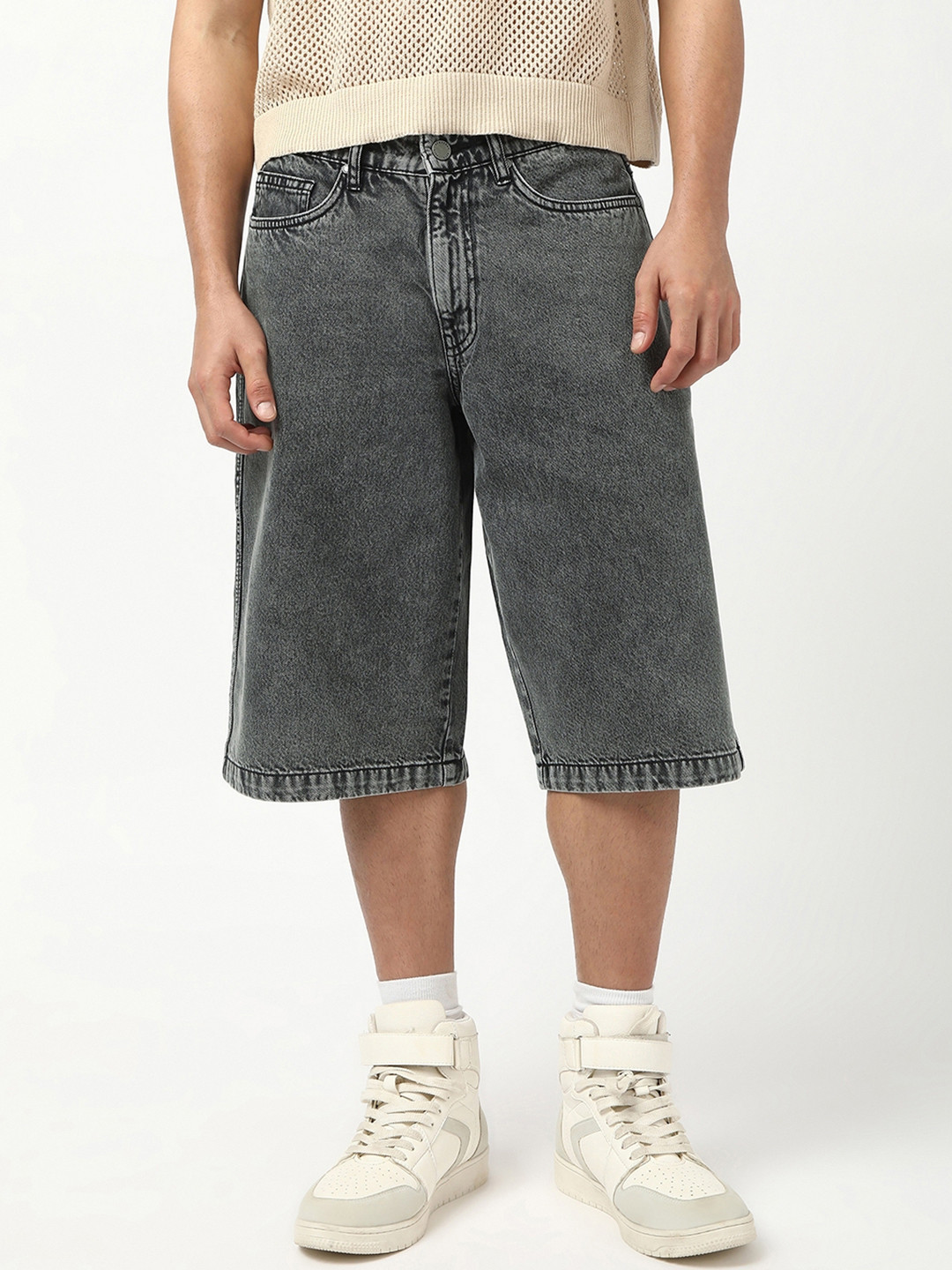 Bewakoof Men Mid Grey Washed Baggy Fit Shorts