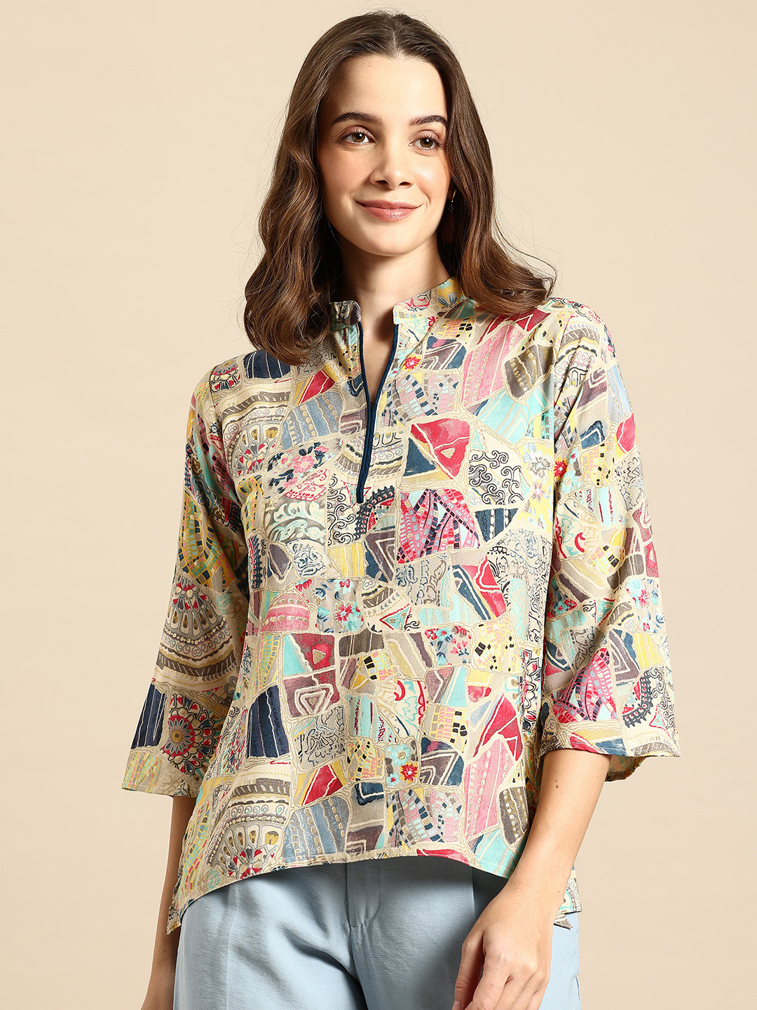 DARVI Abstract Print Mandarin Collar Shirt Style Top