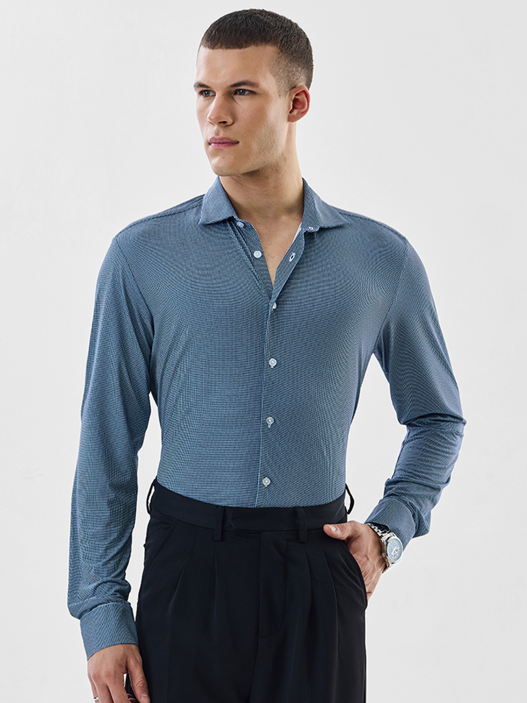 Snitch Slim Fit Pinstripes Checked Formal Shirt