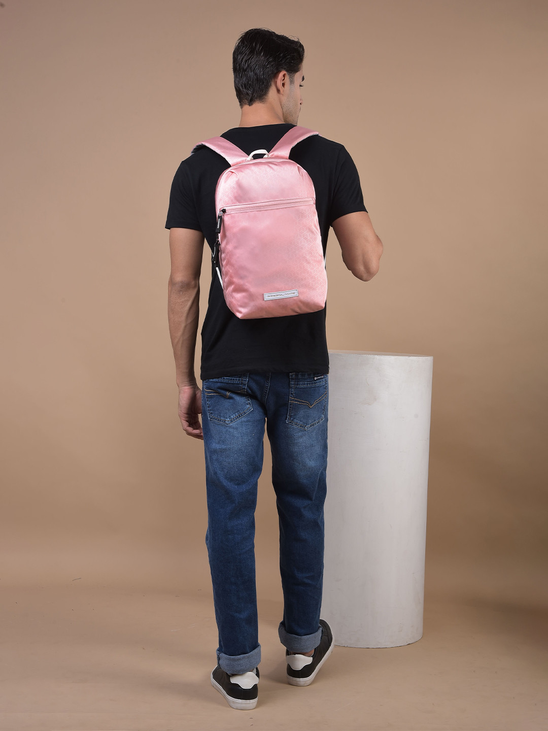 GREENLANDS Unisex Textured Backpack