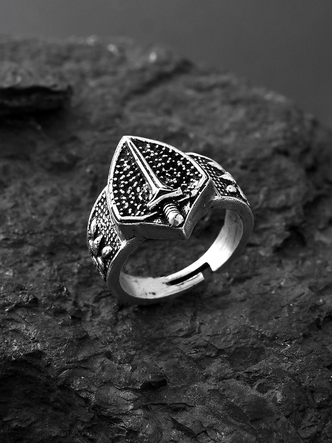 Voylla Sliver-Plated Statement Guardian Finger Ring