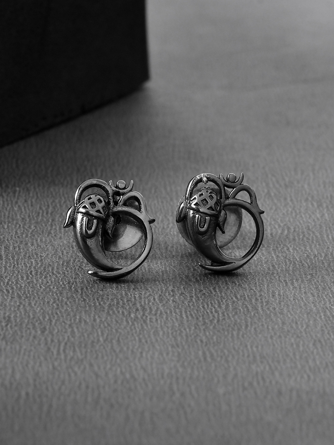 Voylla Men Contemporary Ganesha Grace Rhodium-Plated Studs Earrings